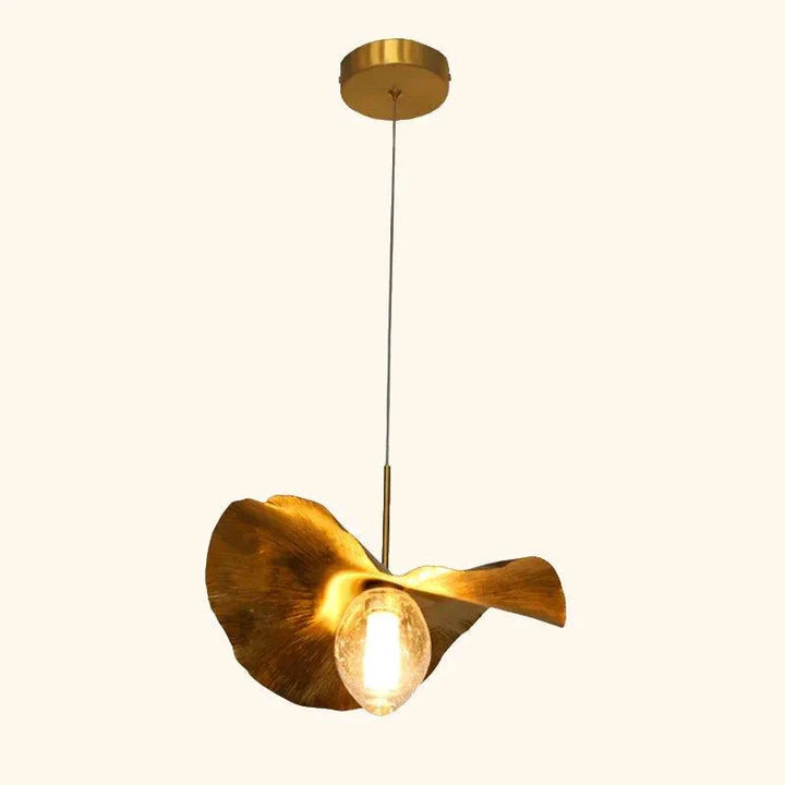 Suspension voile en cuivre doré design vintage